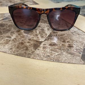 Tommy Hilfinger sunglasses
